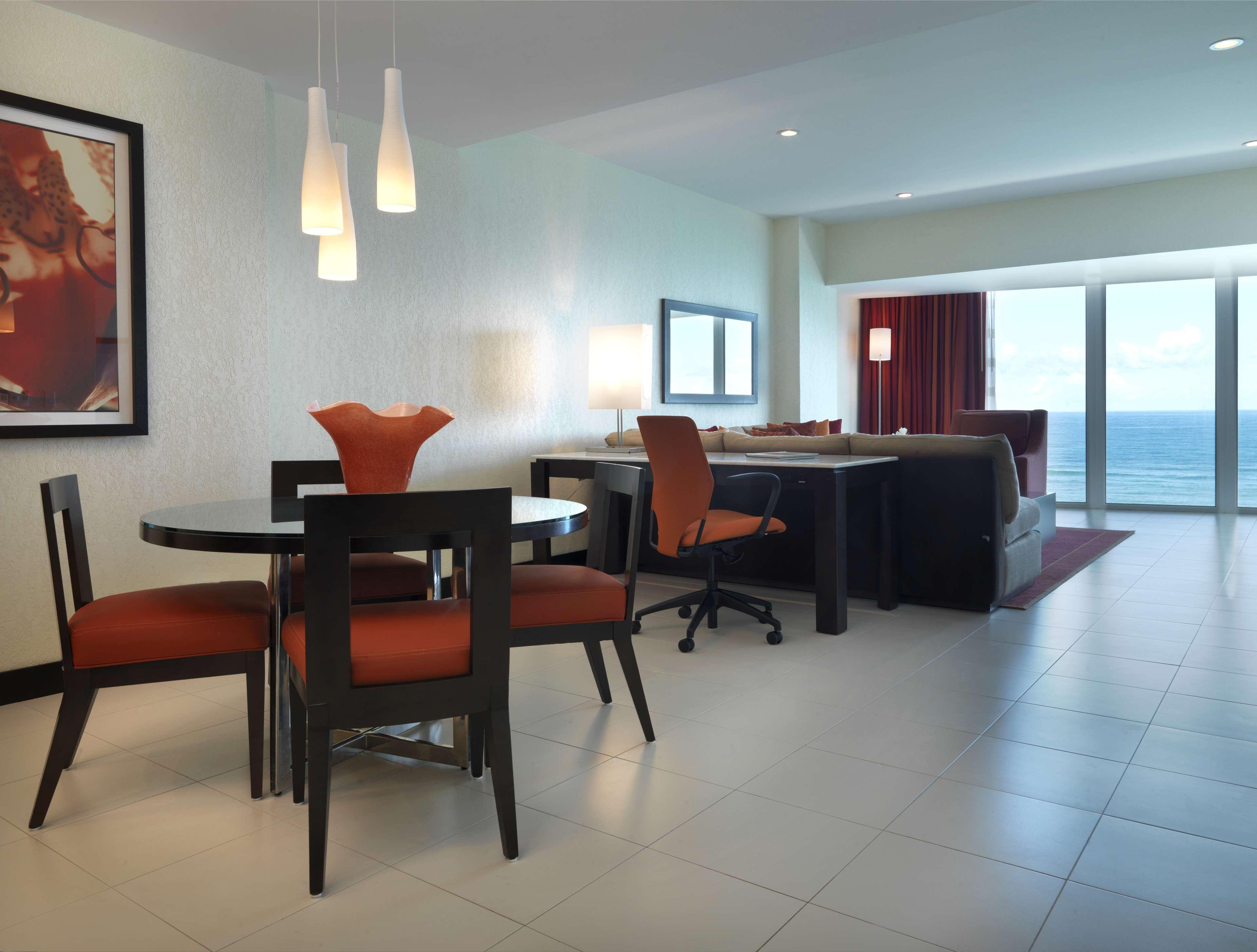 The Condado Plaza Hotel Сан Хуан Екстериор снимка