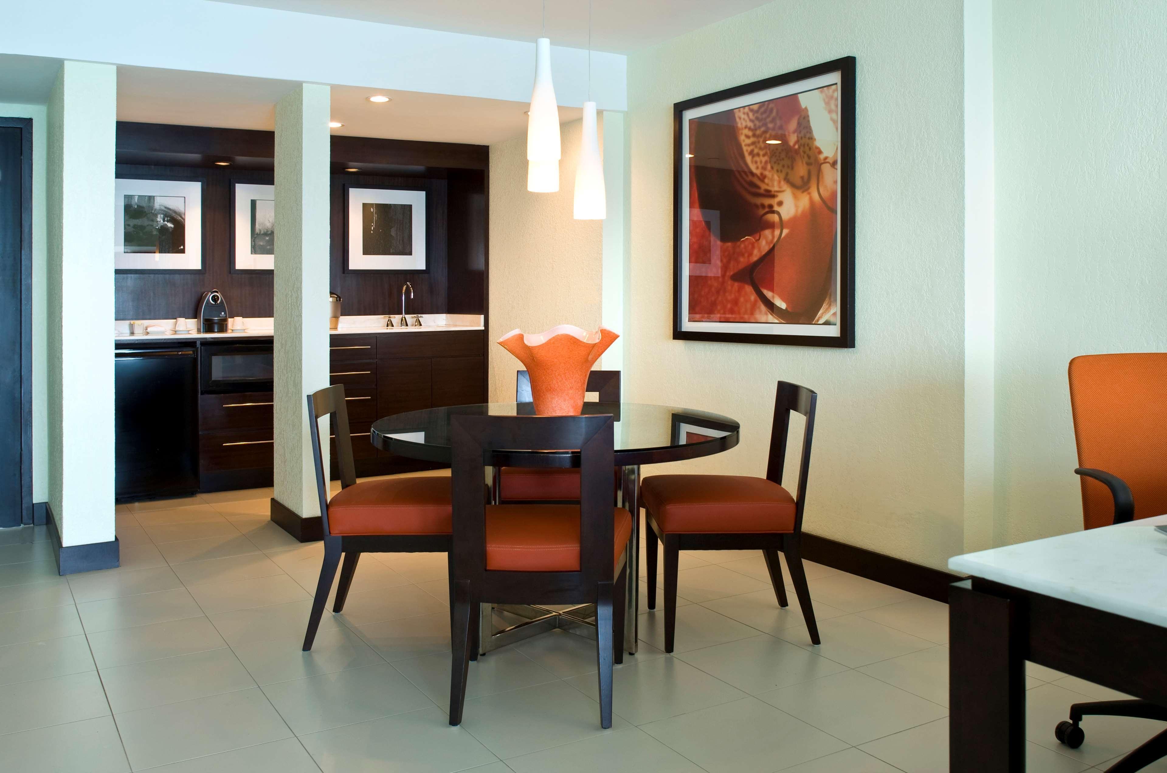The Condado Plaza Hotel Сан Хуан Екстериор снимка